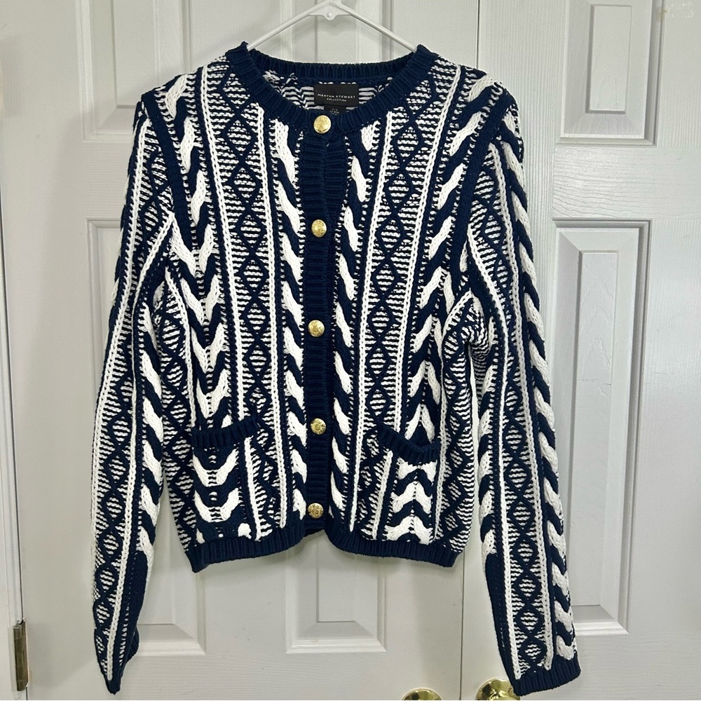 NWOT Martha Stewart Navy & White Preppy Gold Button Cardigan Sweater Size Medium - Picture 2 of 16